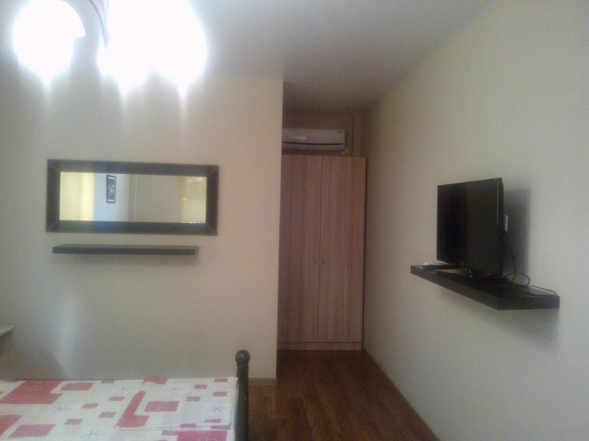 Runo Guest House Gagra Exterior foto