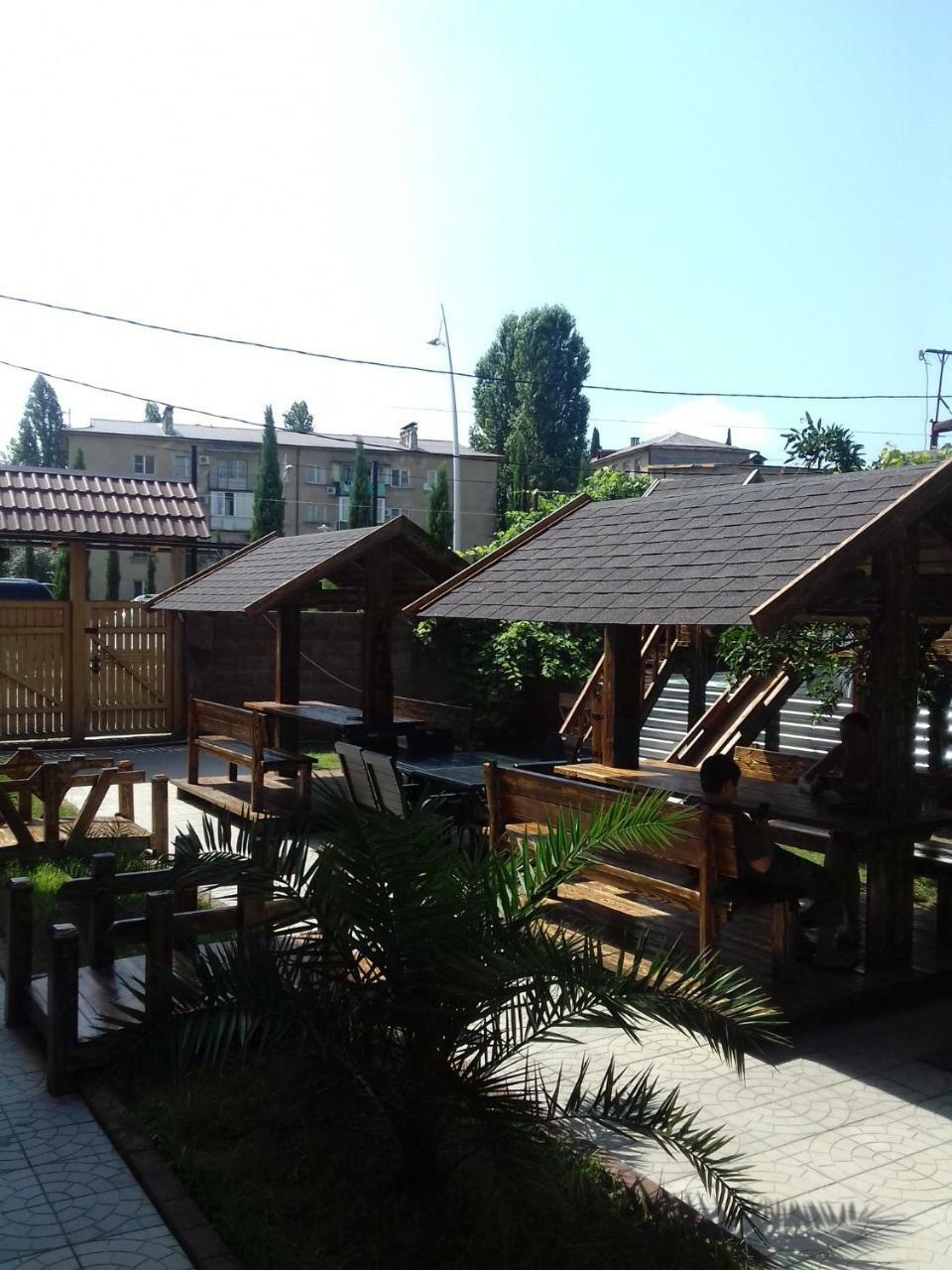 Runo Guest House Gagra Exterior foto